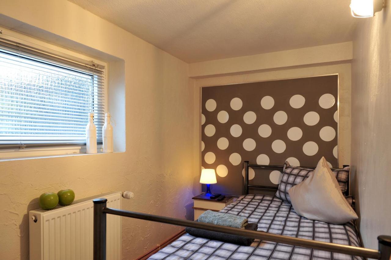 Tiny Rooms Бремен Екстер'єр фото